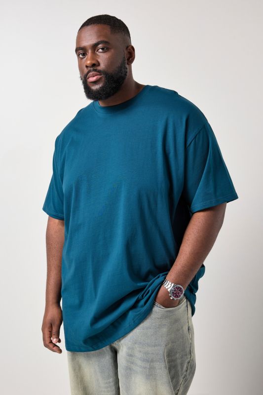 Тениска STHUGE разкроена