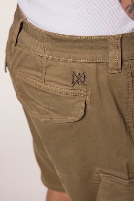 Cargo Bermuda shorts, stomach fit