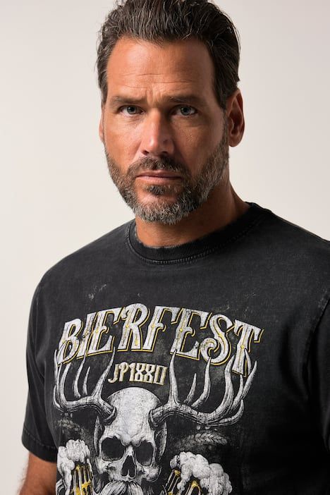 Тениска с традиционен принт и надпис