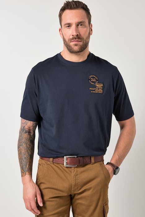 T-shirt, stomach fit