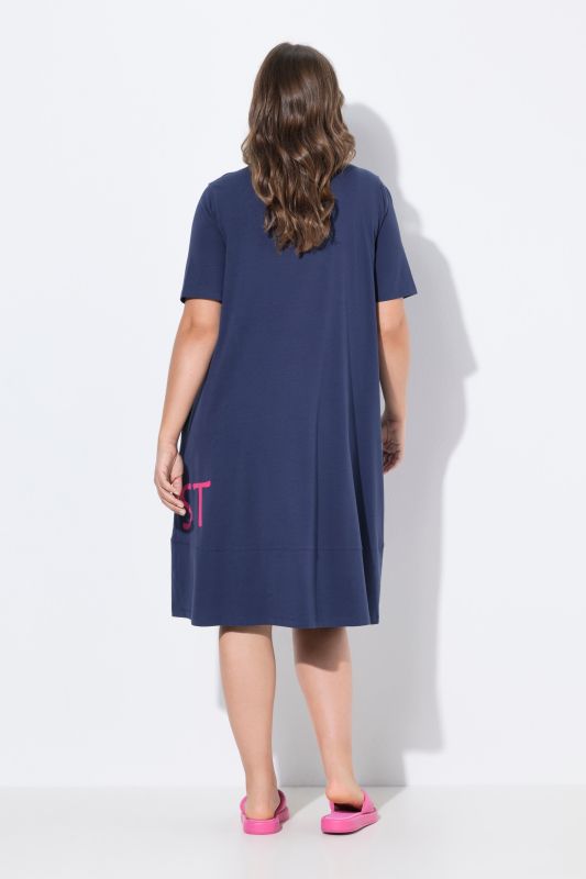 Рокля трикотажна с надпис