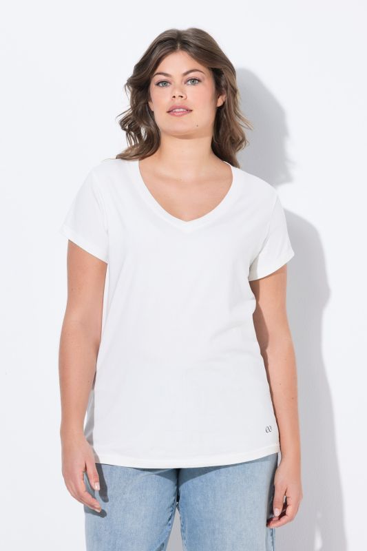 Тениска с V - образно деколте