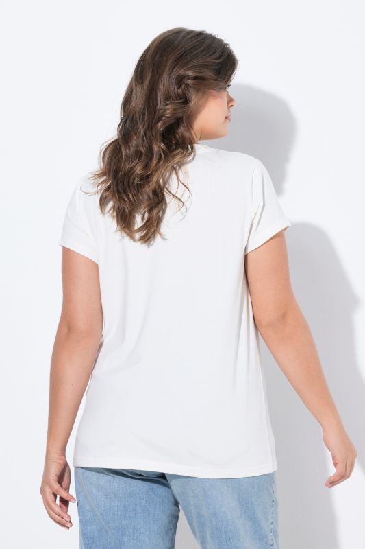 Тениска с V - образно деколте