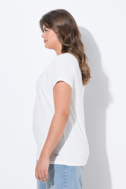 Тениска с V - образно деколте