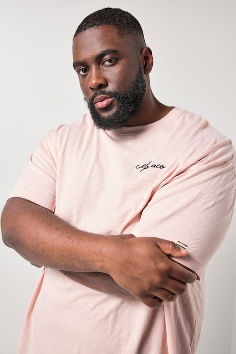 Тениска с надпис и принт на гърба