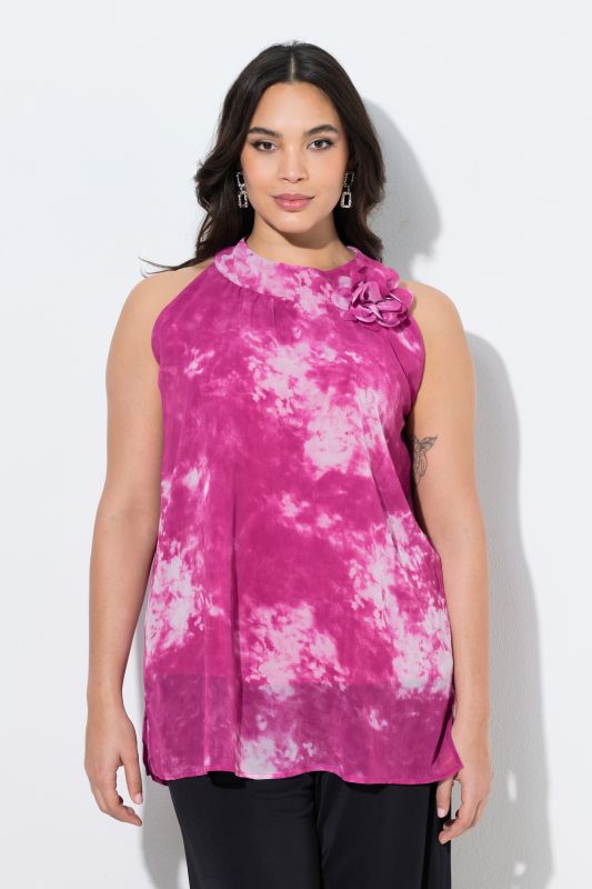 Batik Print Sleeveless Flower Brooch Blouse