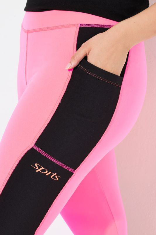 Клин с цветно райе