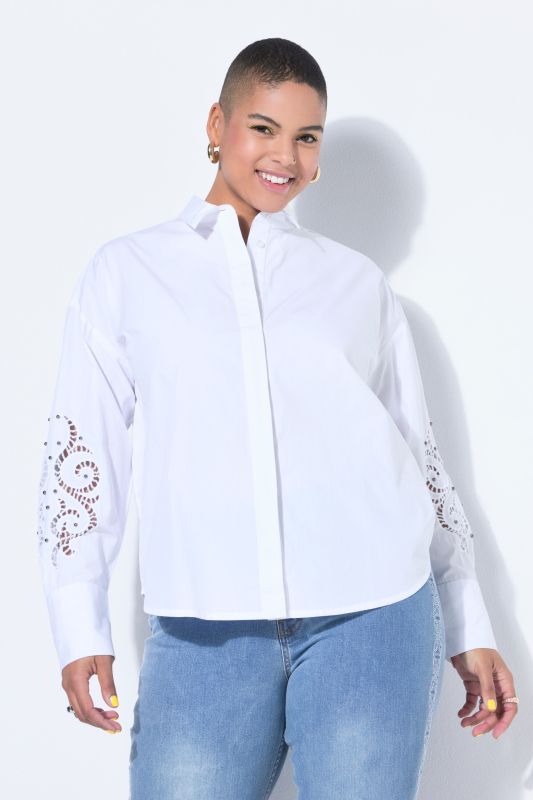 Риза с дантела на ръкавите