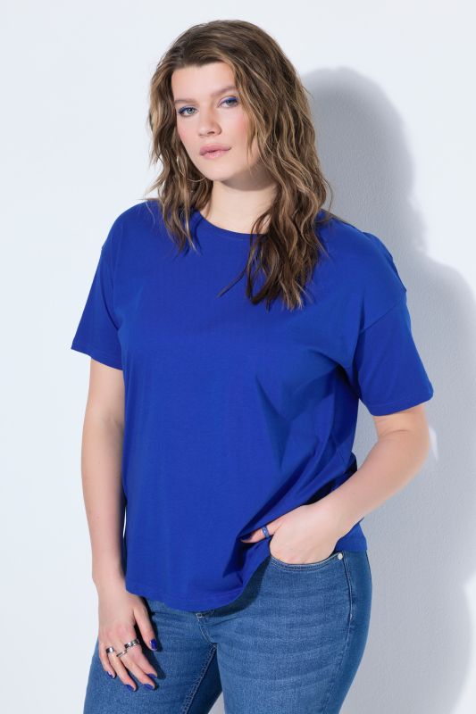 Round Neck Short Sleeve Relaxed Fit Cotton Tee