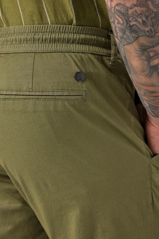 FLEXNAMIC® super light chinos