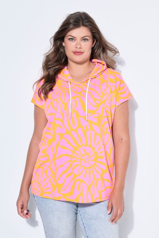 Vibrant Nautilus Print Hooded Tee