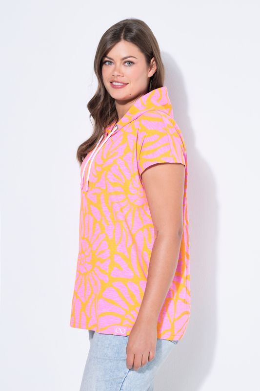 Vibrant Nautilus Print Hooded Tee