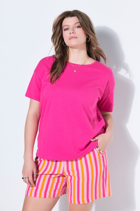 Round Neck Short Sleeve Relaxed Fit Cotton Tee