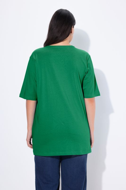 Тениска с V - образно деколте