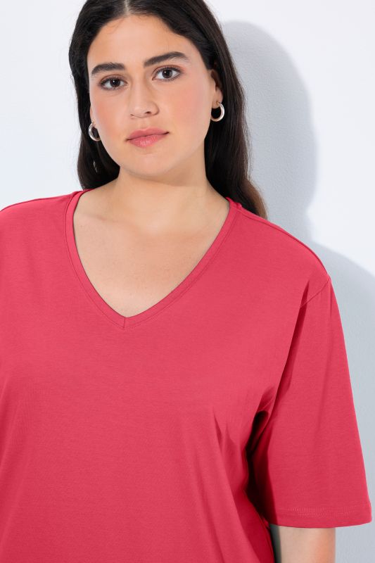 Тениска с V - образно деколте