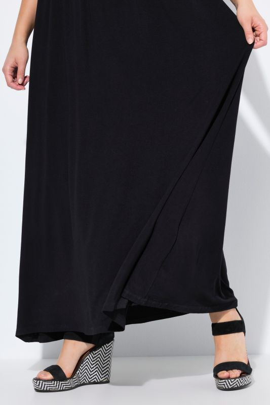 Solid Smocked Bodice Stretch Knit Maxi Dress