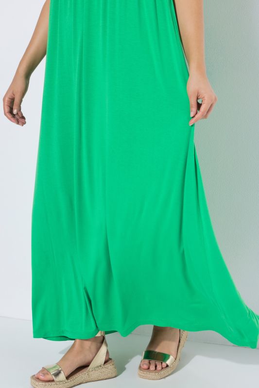 Solid Smocked Bodice Stretch Knit Maxi Dress