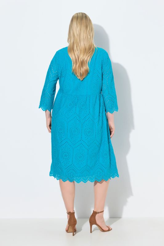 Lace Midi 3/4 Sleeve Dress