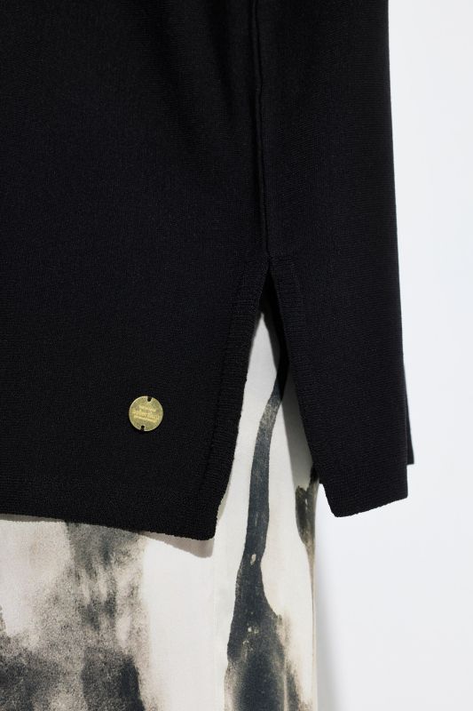 Пуловер с деколте тип лодка