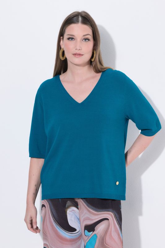 Short Sleeve V-Neck Sweater