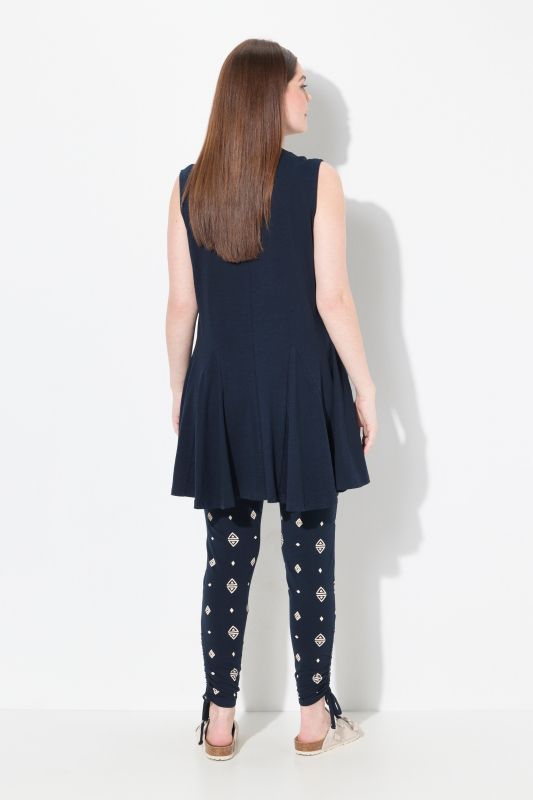 Туника с плисирани акценти