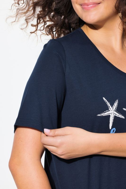 Тениска с принт на морски звезди