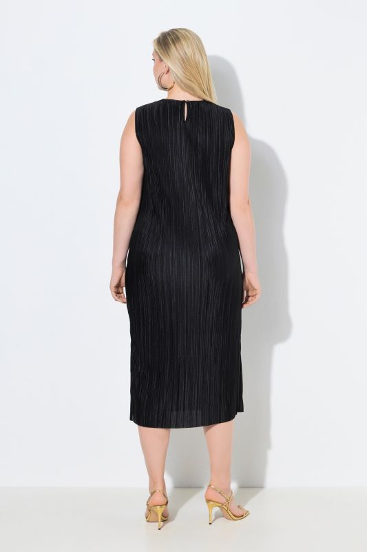 Pleated Sleeveless Shimmer Dress