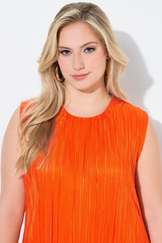 Pleated Sleeveless Shimmer Dress