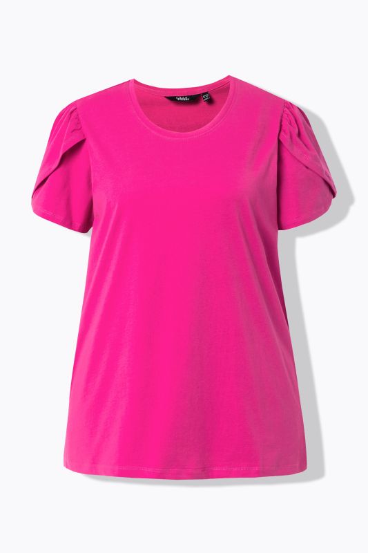 Тениска с драперия на ръкавите