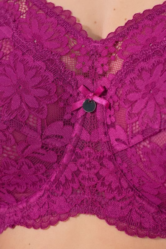 Сутиен с дантелени детайли