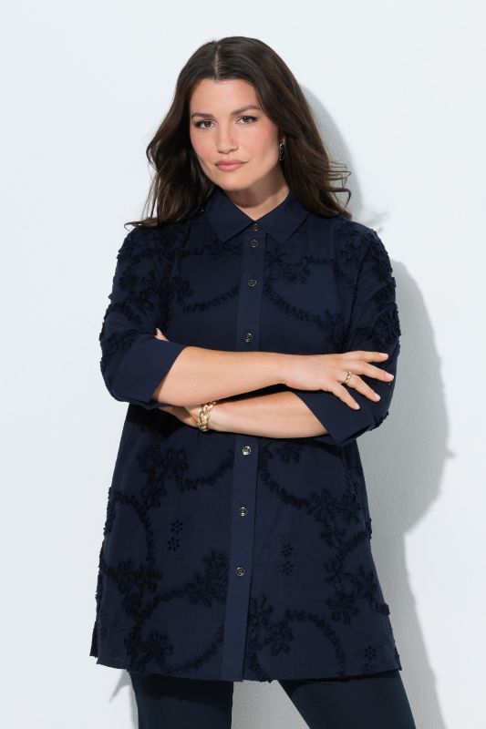 Floral Ribbon Embroidered Blouse