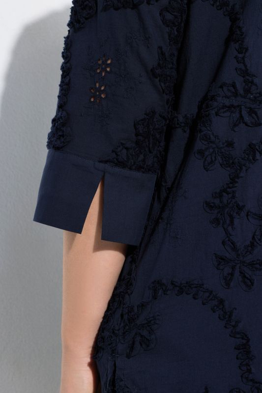 Floral Ribbon Embroidered Blouse