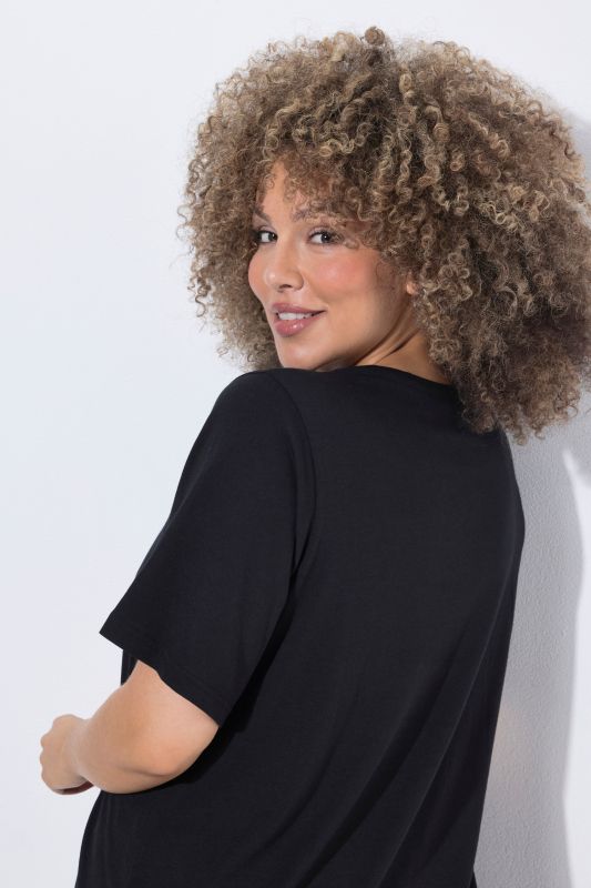 Тениска с принт на мандала