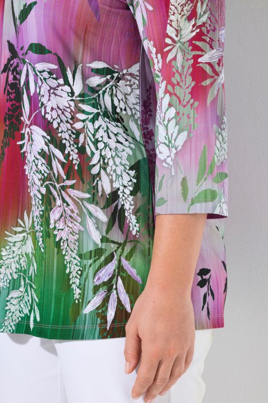 Блуза с флорален градиент