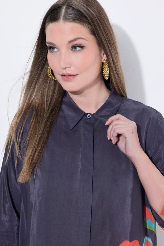 Bright Floral Motif 3/4 Sleeve Blouse