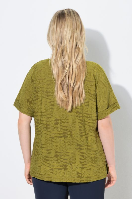 Тениска с текстурирана материя