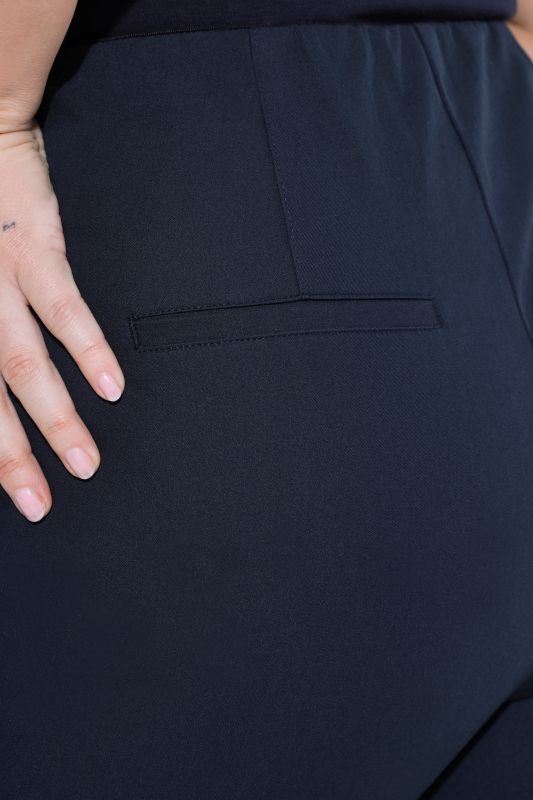 Панталон с прав силует