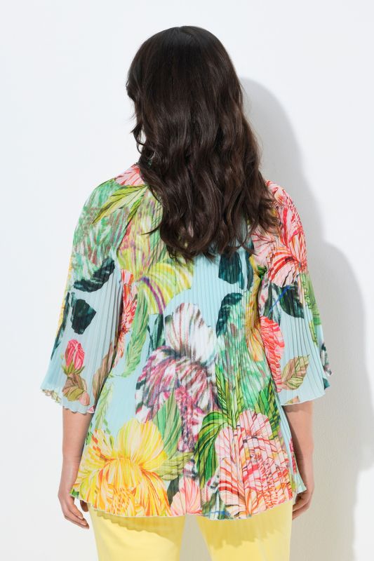 Floral Allover Pleated Blouse