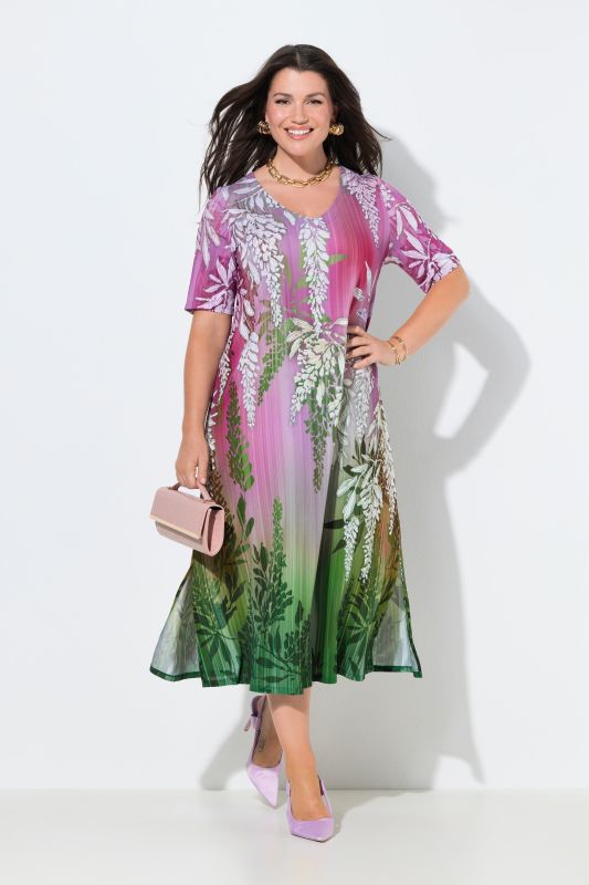 Рокля с цветен градиент