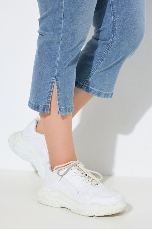 Stretch-Fit Denim Capris