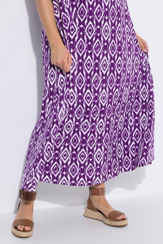 Geometric Diamond Print Sleeveless Dress