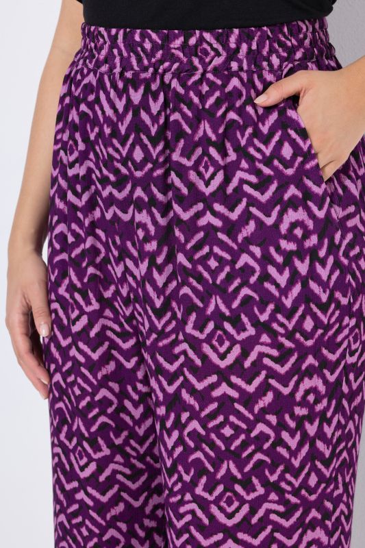 Graphic Print Elastic Waist Pants