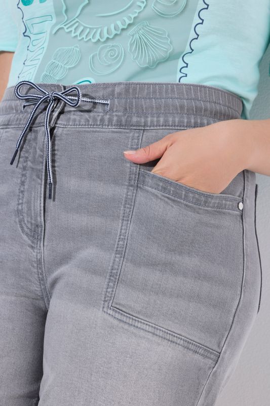 Wide Leg Drawstring Waist Bermuda Shorts