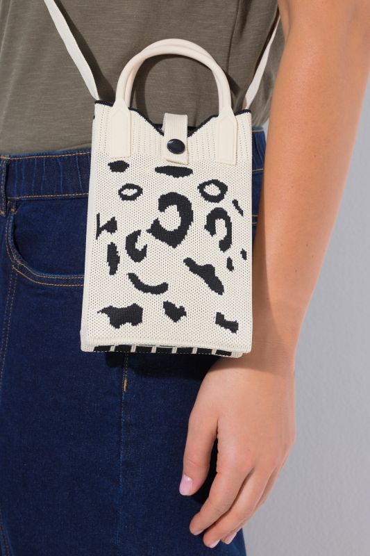 Чанта с леопардов принт