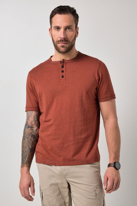 Тениска тип Henley с винтидж визия
