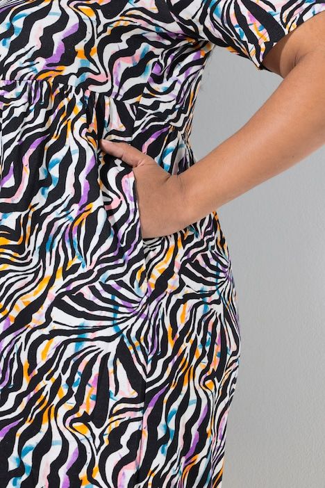 Тениска с принт STHUGE