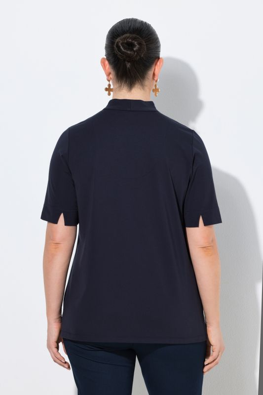 Goblet Collar Rosette Applique Tee