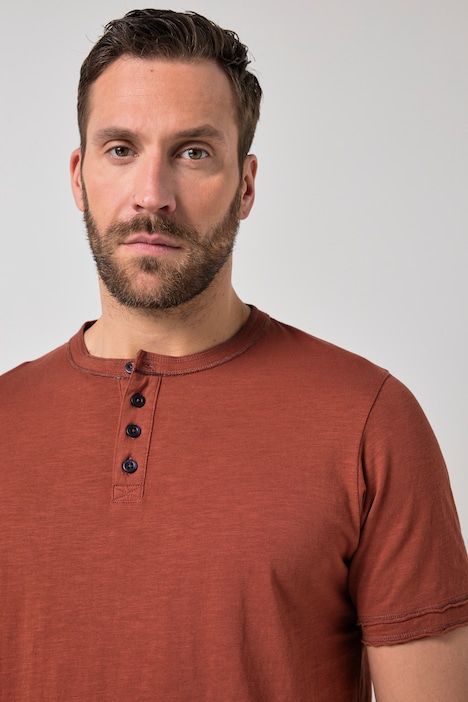 Тениска тип Henley с винтидж визия