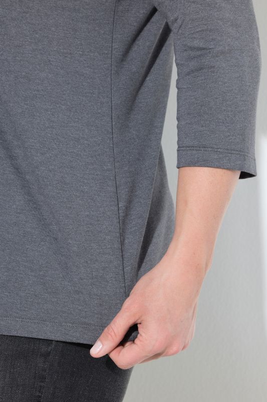 Statement Pocket 3/4 Sleeve Tee
