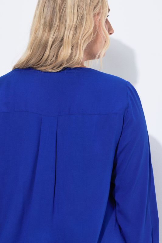 Blouse shirts